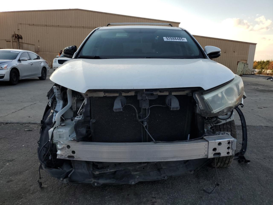 Toyota HIGHLANDER 2015 — Copart