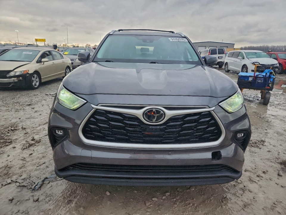 Toyota HIGHLANDER 2021 — Copart
