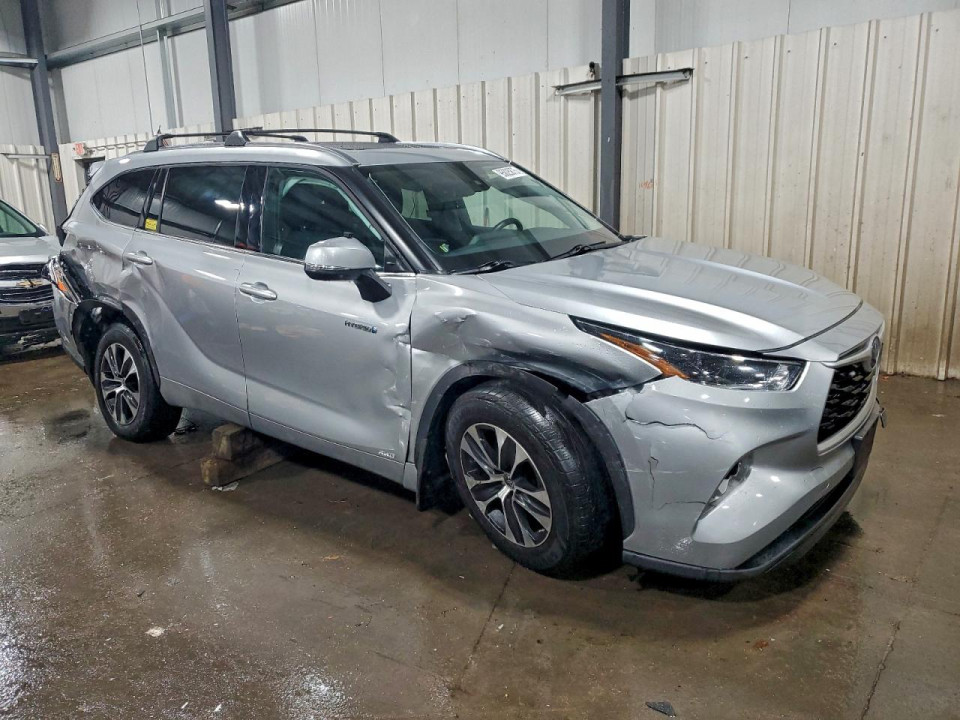 Toyota HIGHLANDER 2021 — Copart