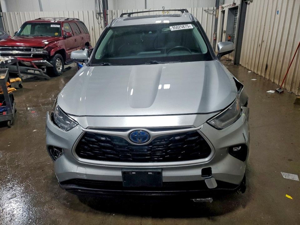 Toyota HIGHLANDER 2021 — Copart