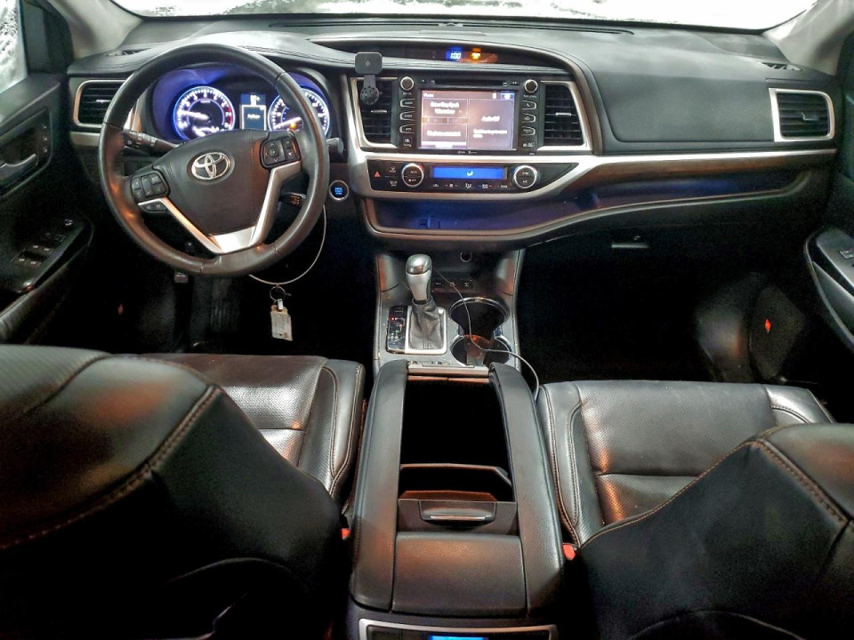 Toyota HIGHLANDER 2015 — Copart
