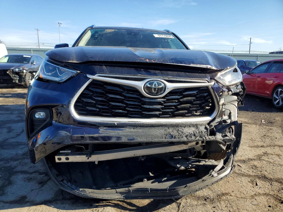 Toyota HIGHLANDER 2021 — Copart