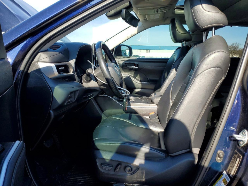 Toyota HIGHLANDER 2021 — Copart