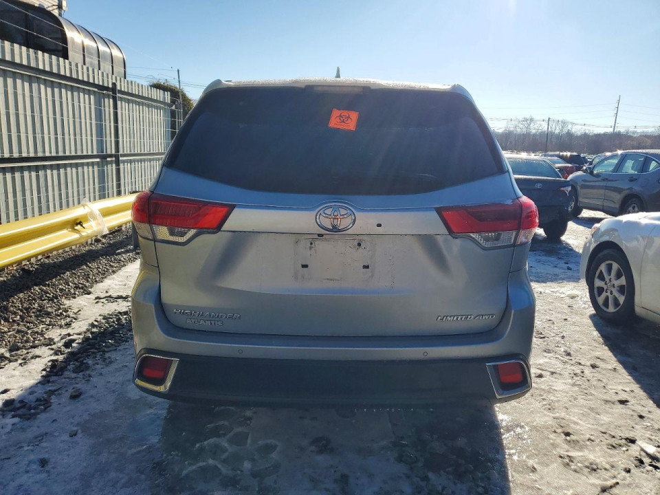Toyota HIGHLANDER 2018 — Copart