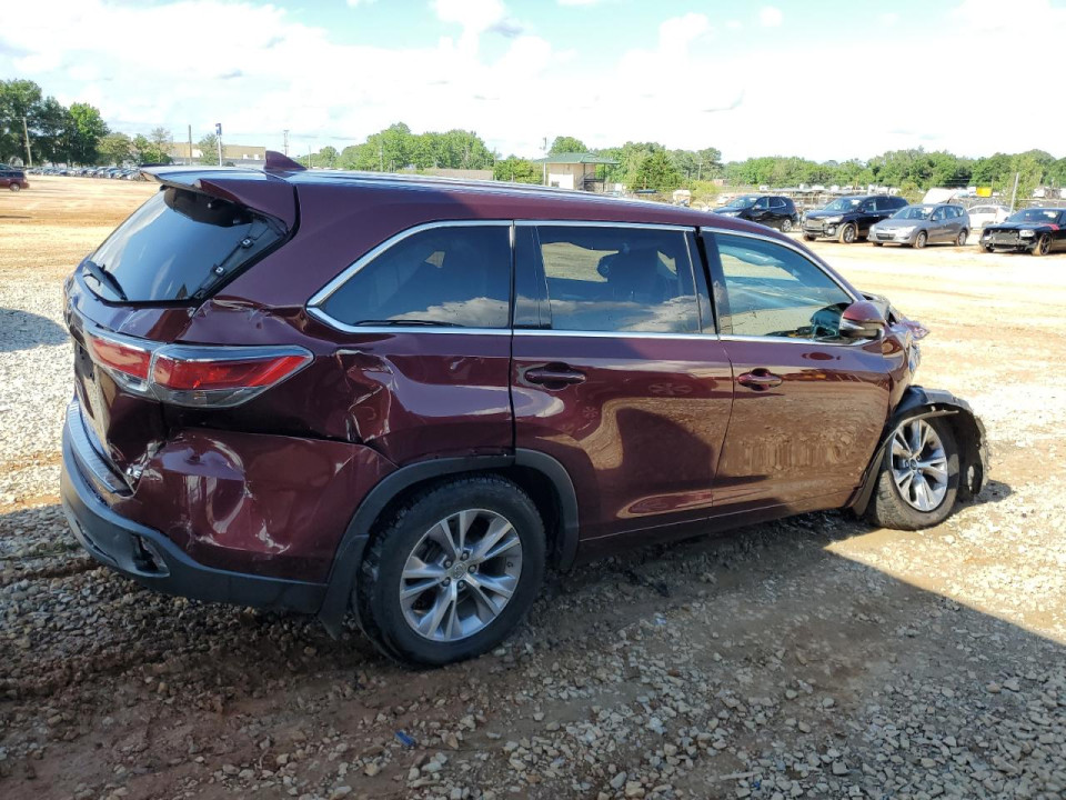 Toyota HIGHLANDER 2015 — Copart