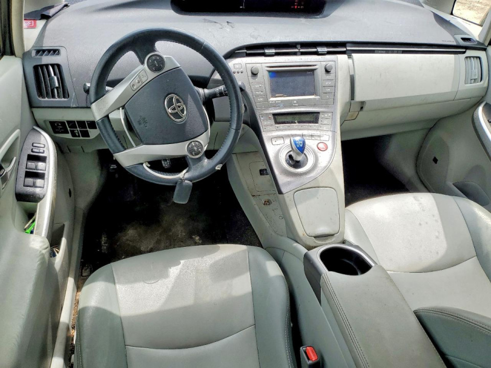 Toyota PRIUS 2015 — Copart
