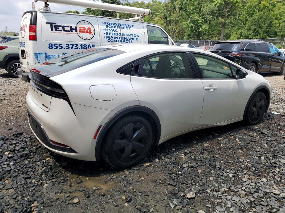 Toyota PRIUS 2023 — Copart