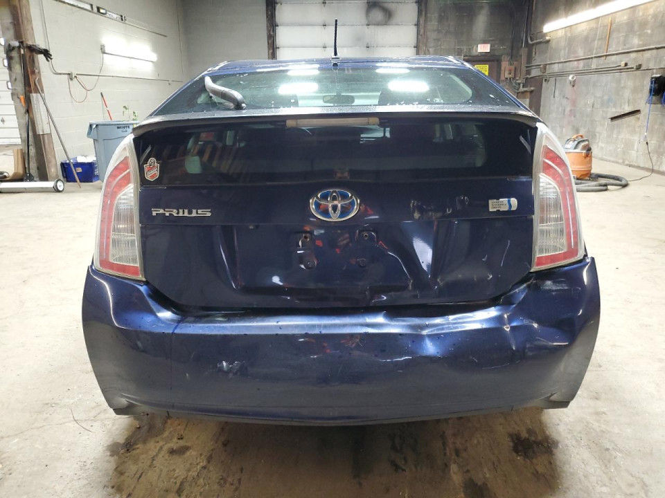 Toyota PRIUS 2015 — Copart