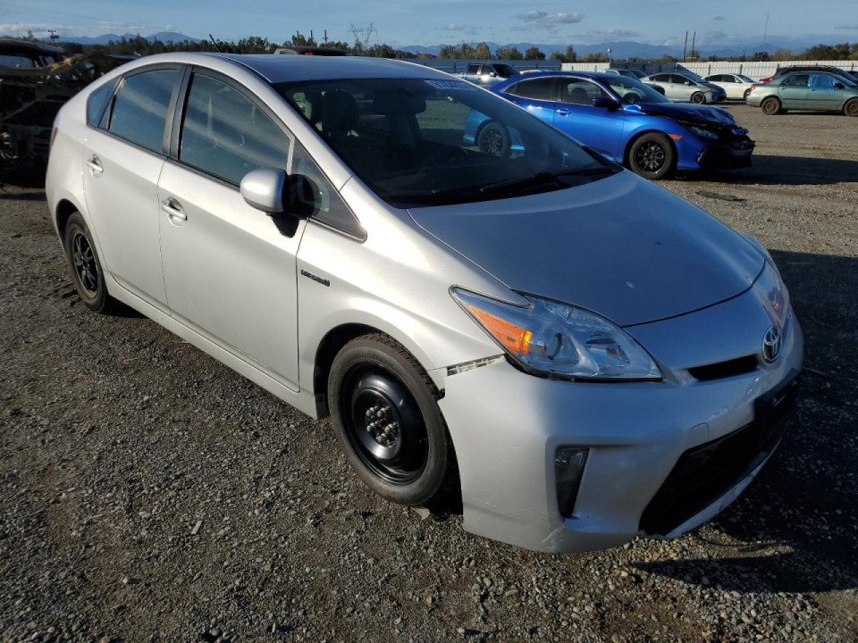 Toyota PRIUS 2015 — Copart