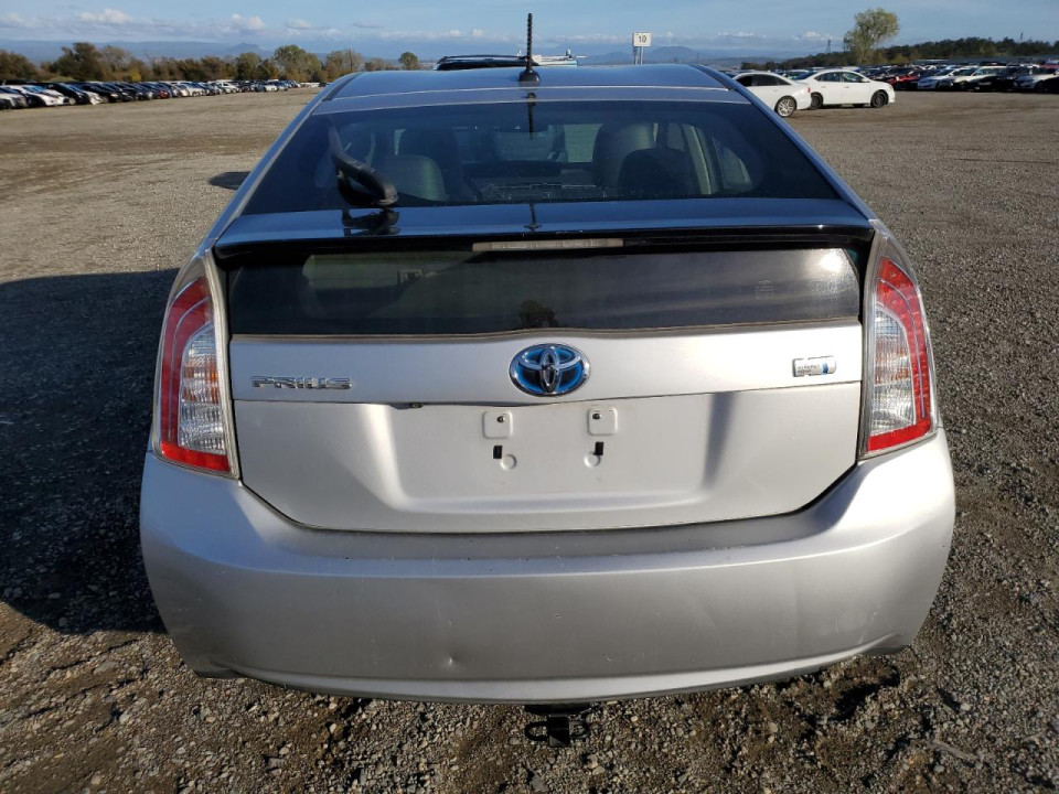Toyota PRIUS 2015 — Copart