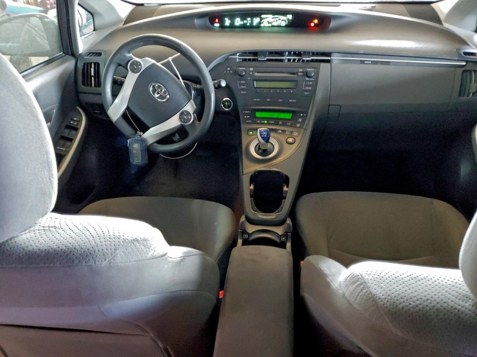 Toyota PRIUS 2011 — Copart