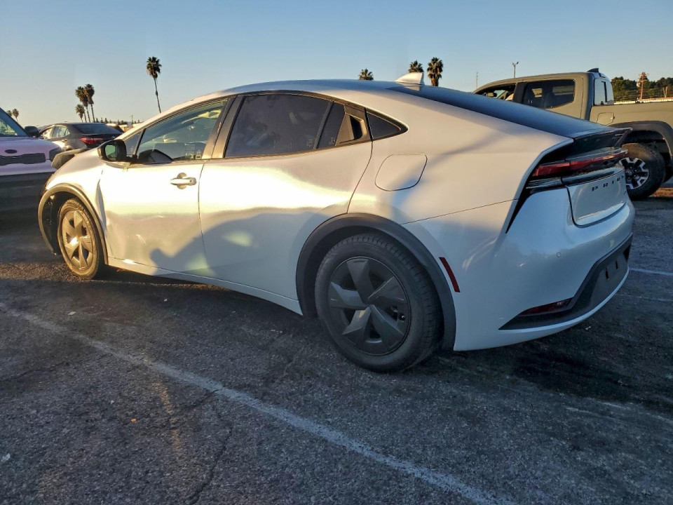 Toyota PRIUS 2023 — Copart