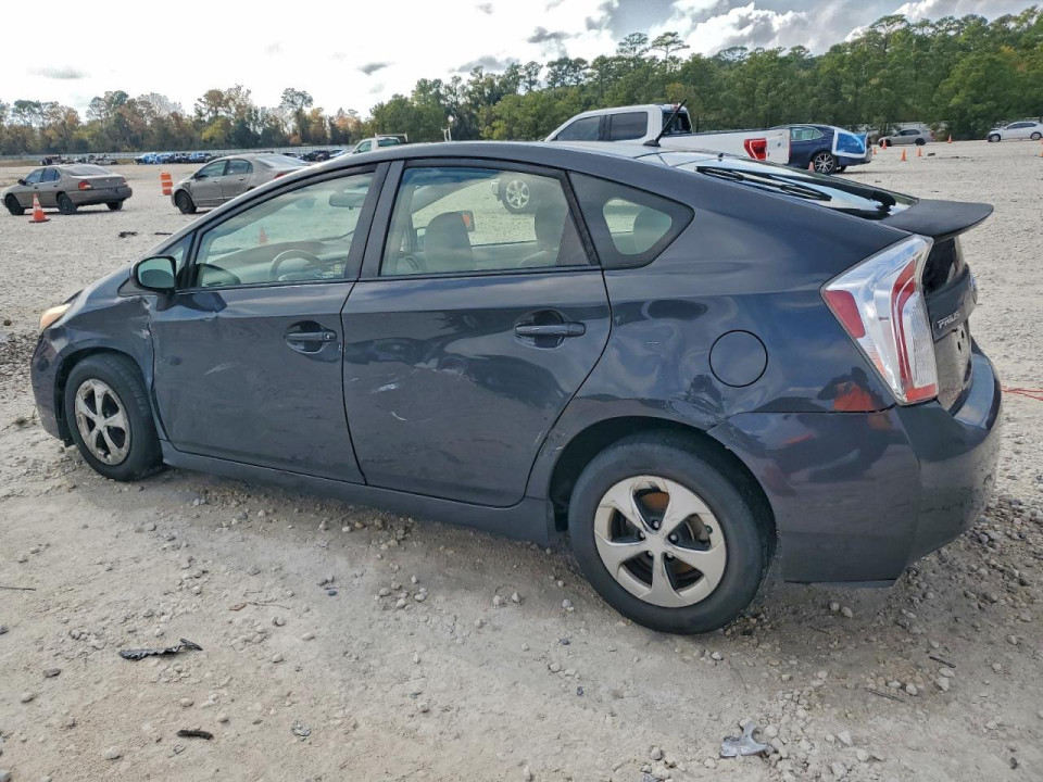 Toyota PRIUS 2015 — Copart