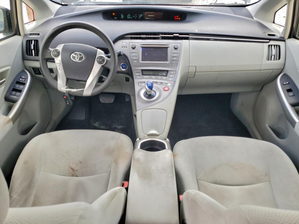 Toyota PRIUS 2015 — Copart