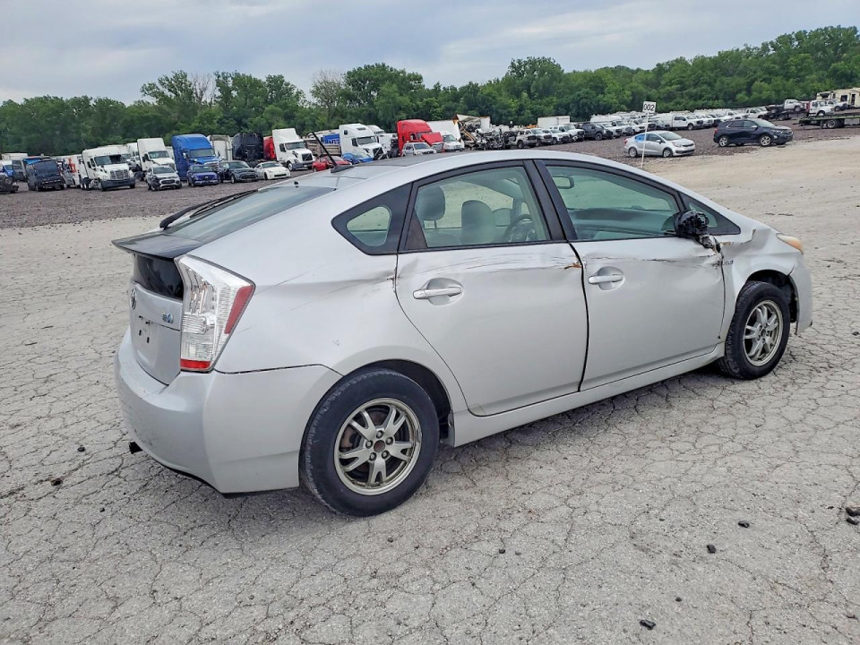 Toyota PRIUS 2011 — Copart