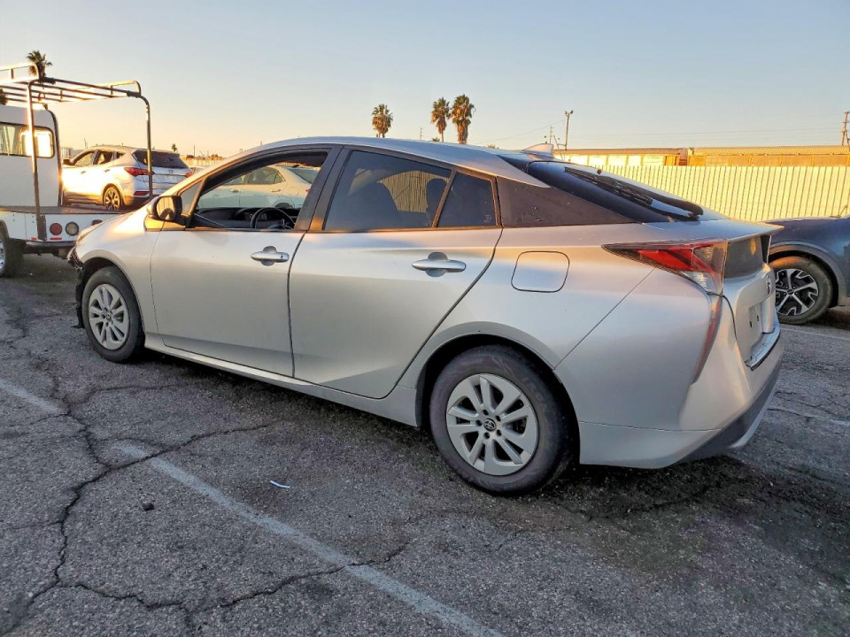 Toyota PRIUS 2016 — Copart