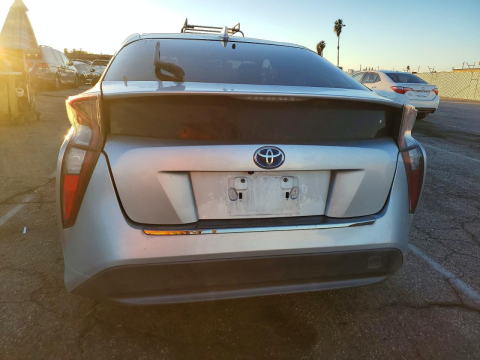 Toyota PRIUS 2016 — Copart