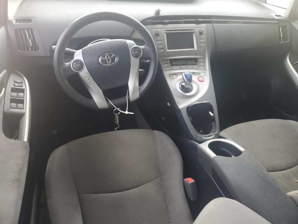Toyota PRIUS 2015 — Copart