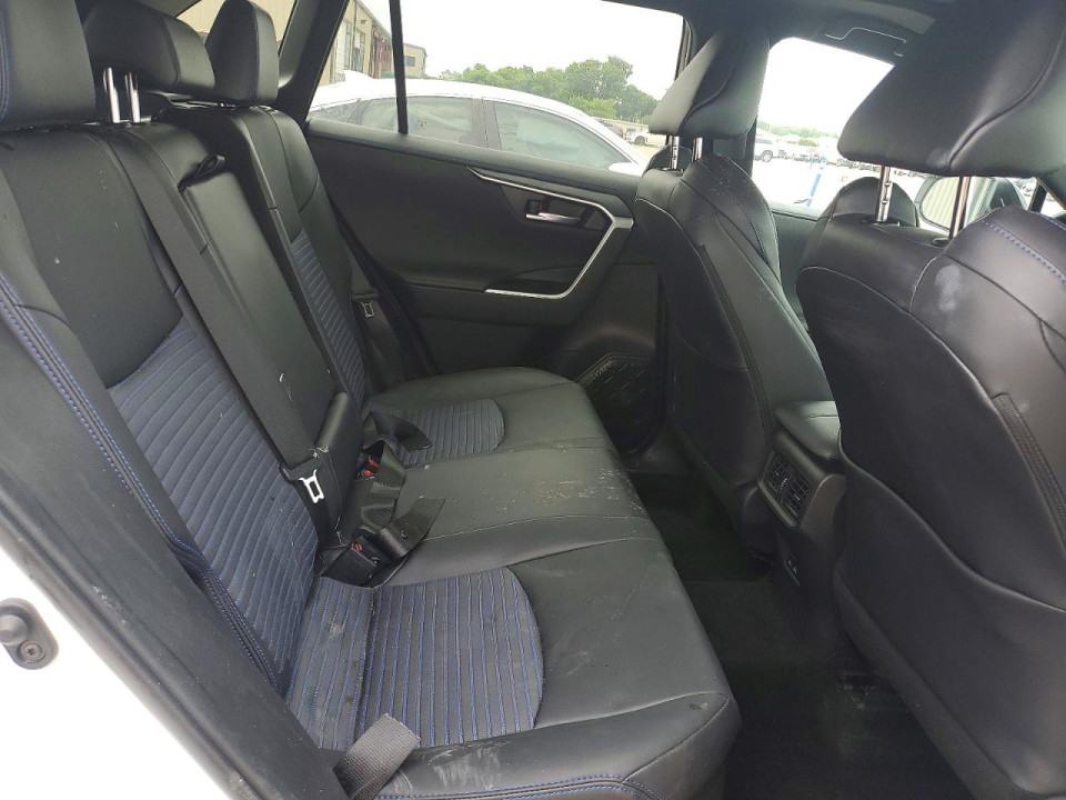 Toyota RAV4 2024 — Copart
