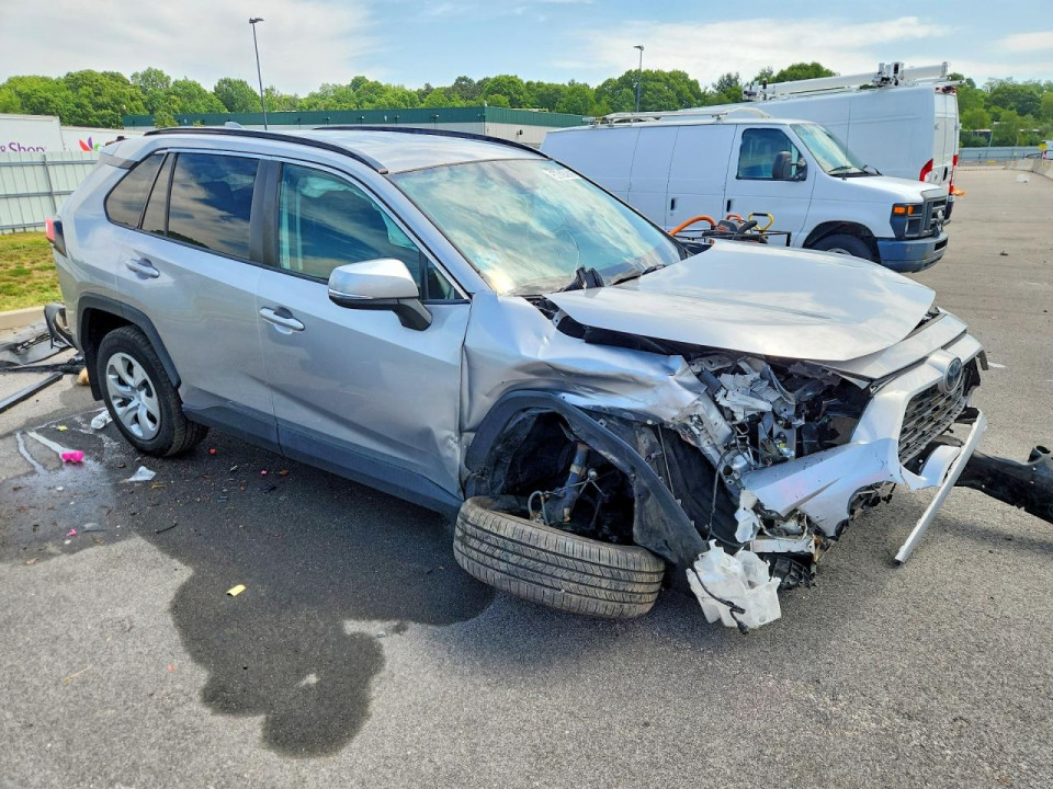 Toyota RAV4 2019 — Copart