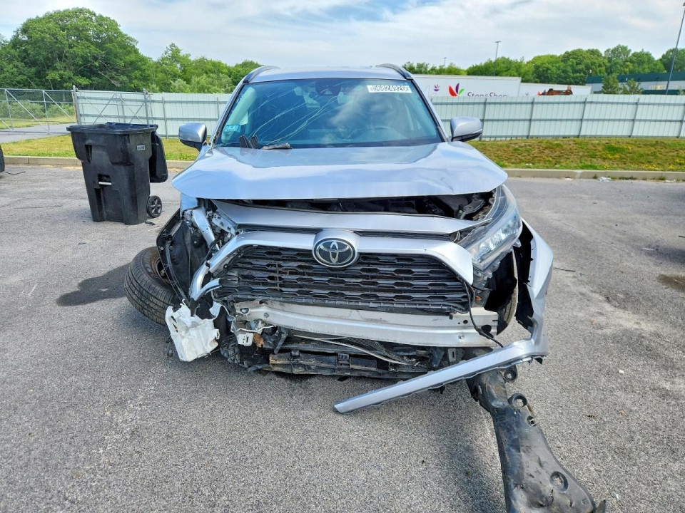Toyota RAV4 2019 — Copart