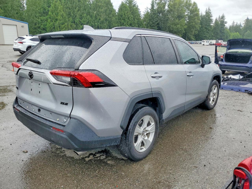 Toyota RAV4 2021 — Copart