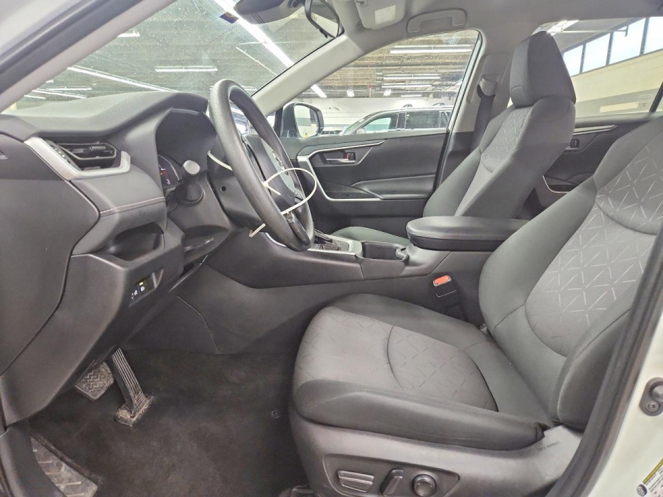 Toyota RAV4 2024 — Copart