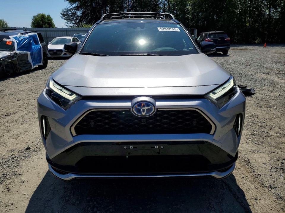 Toyota RAV4 2024 — Copart