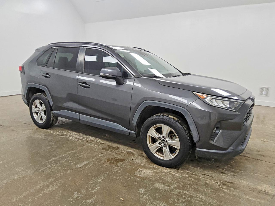 Toyota RAV4 2019 — Copart