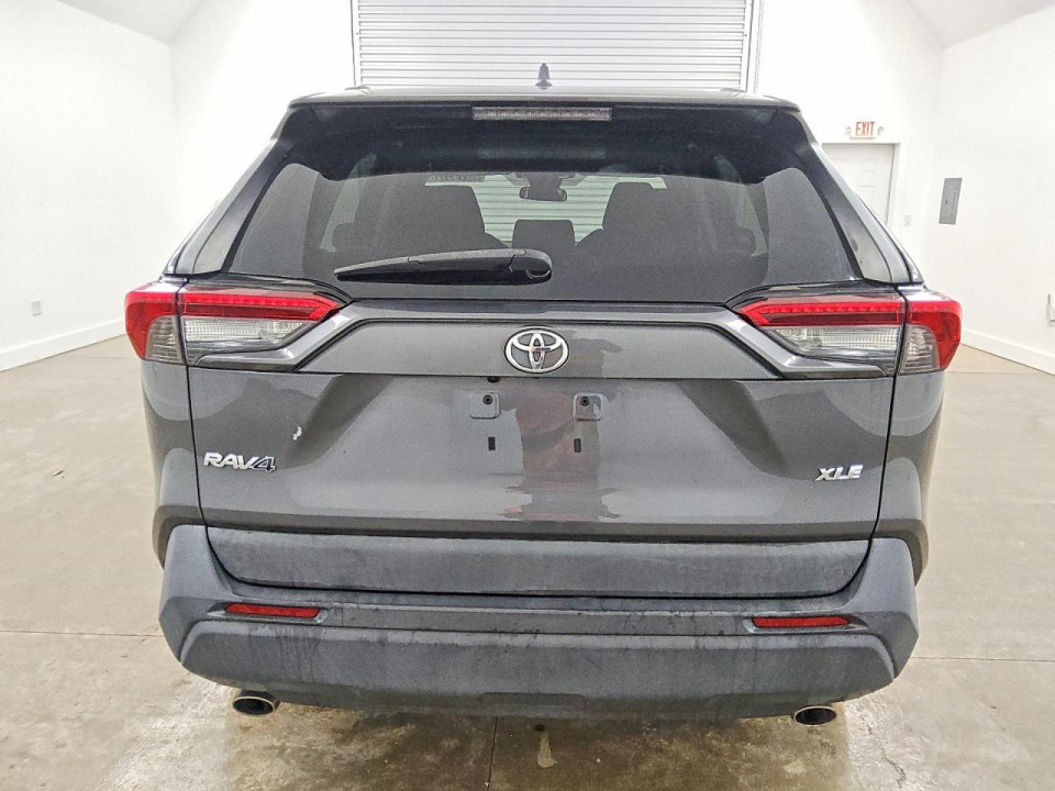 Toyota RAV4 2019 — Copart