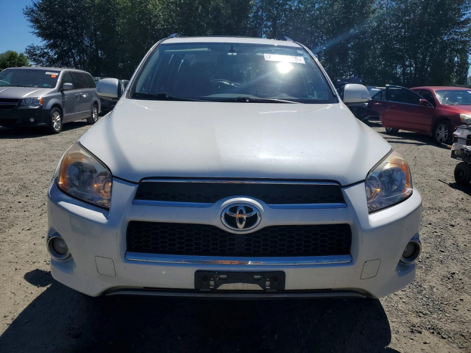 Toyota RAV4 2010 — Copart
