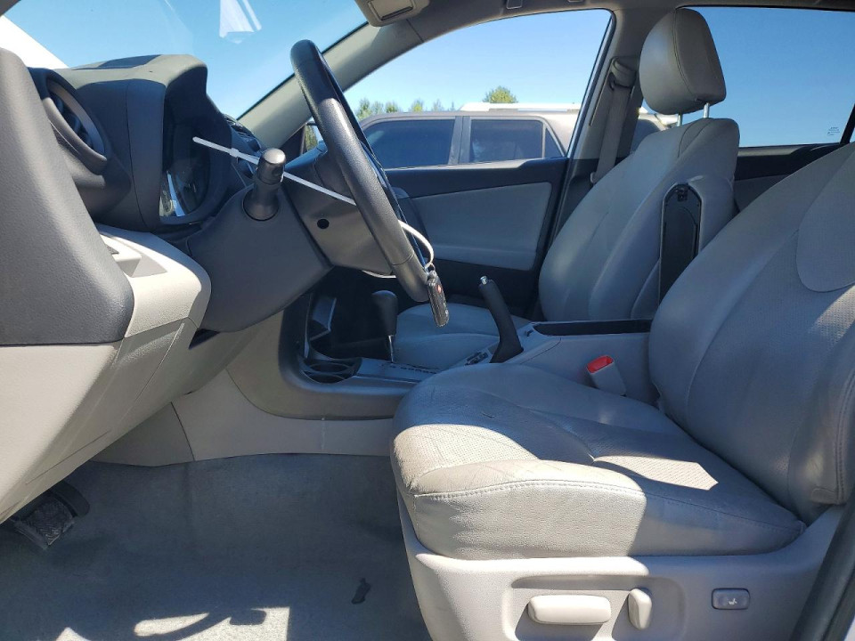 Toyota RAV4 2010 — Copart