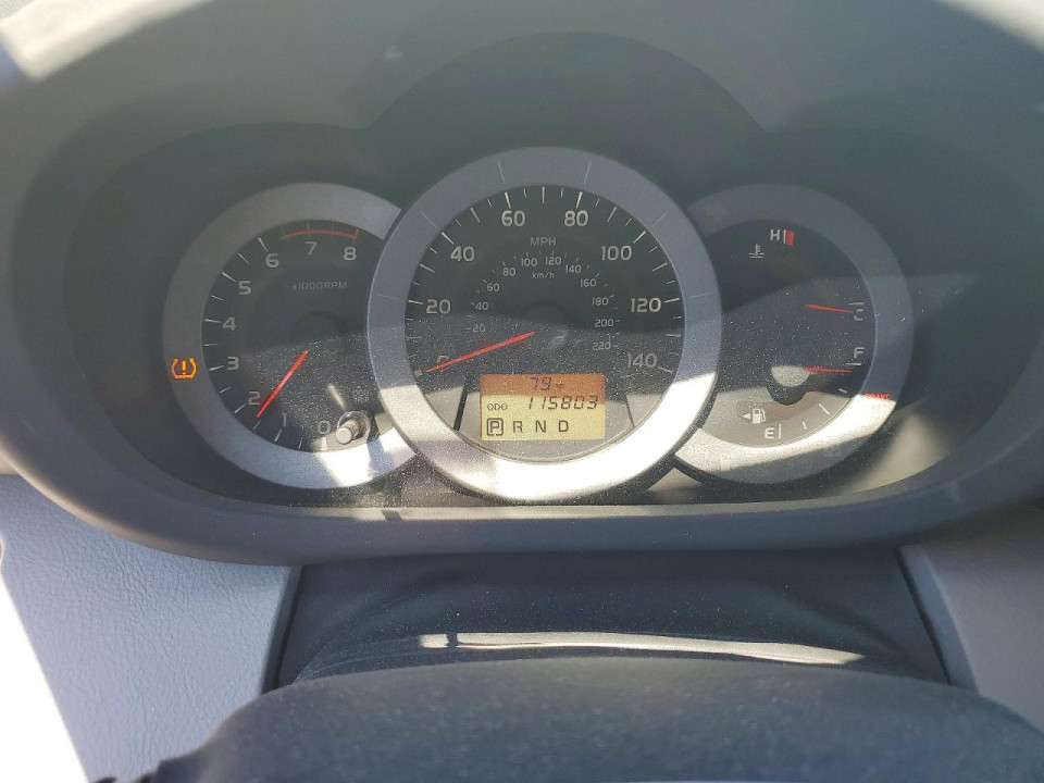 Toyota RAV4 2010 — Copart
