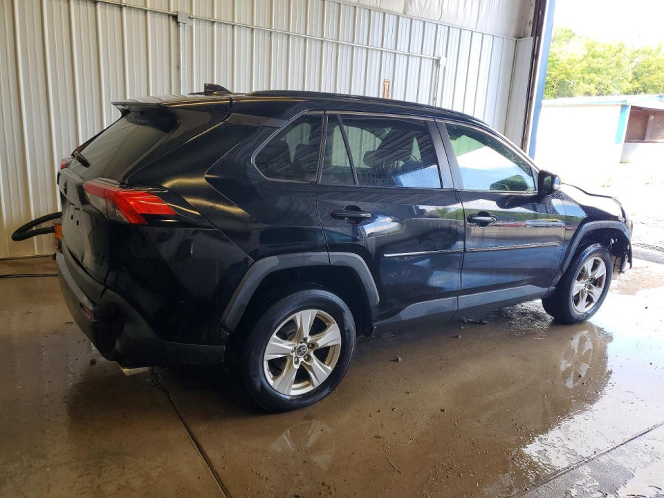 Toyota RAV4 2019 — Copart
