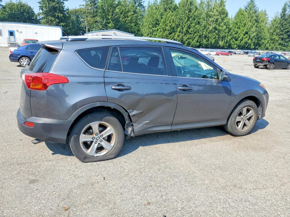 Toyota RAV4 2015 — Copart