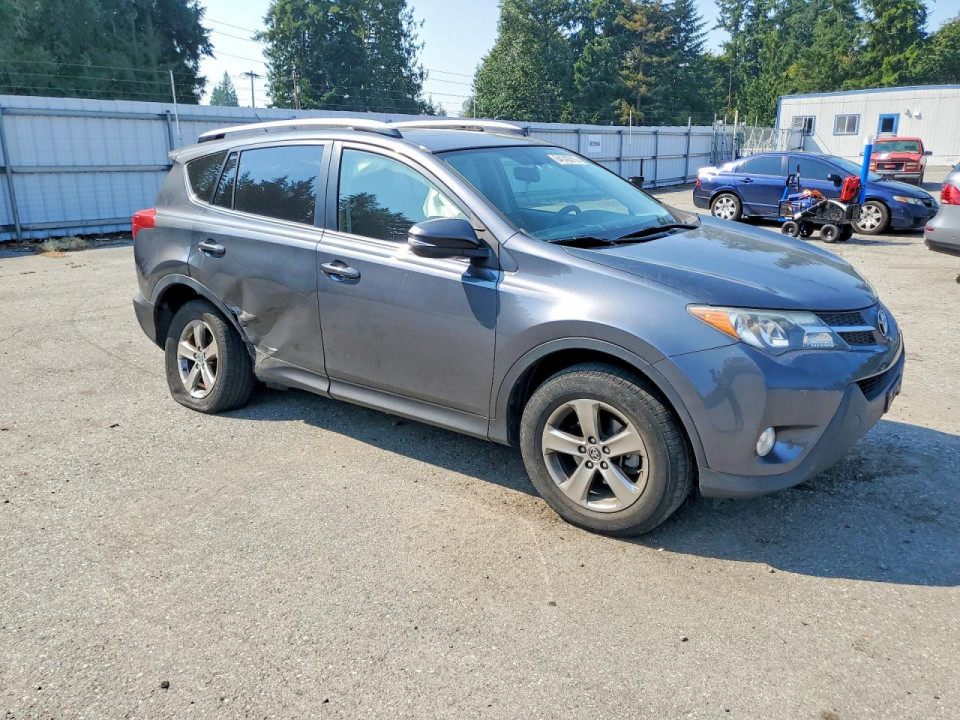 Toyota RAV4 2015 — Copart