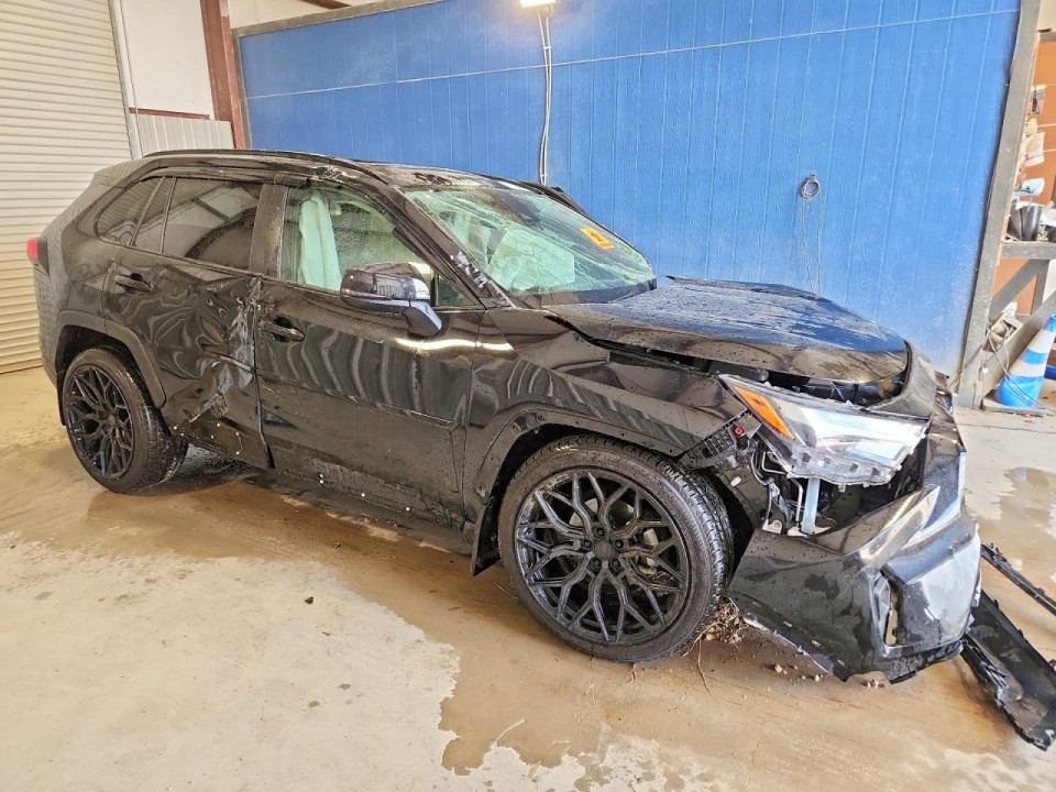 Toyota RAV4 2025 — Copart