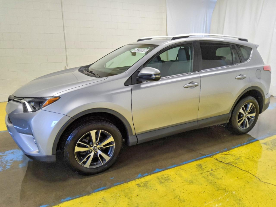 Toyota RAV4 2016 — Copart