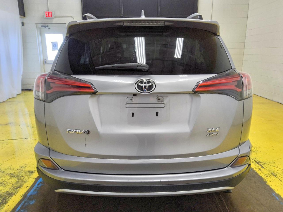 Toyota RAV4 2016 — Copart