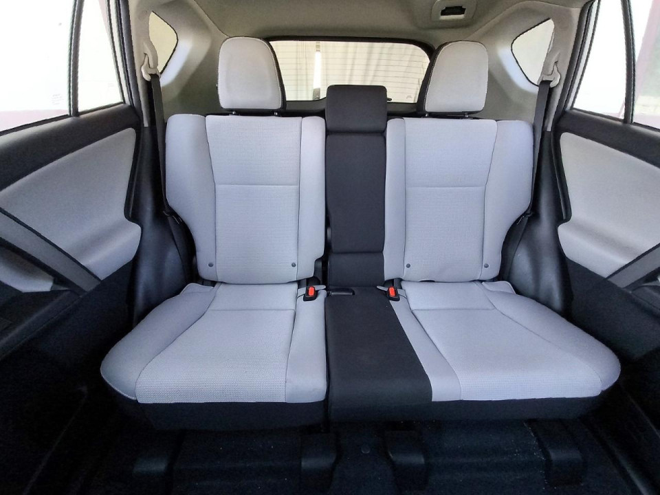 Toyota RAV4 2016 — Copart