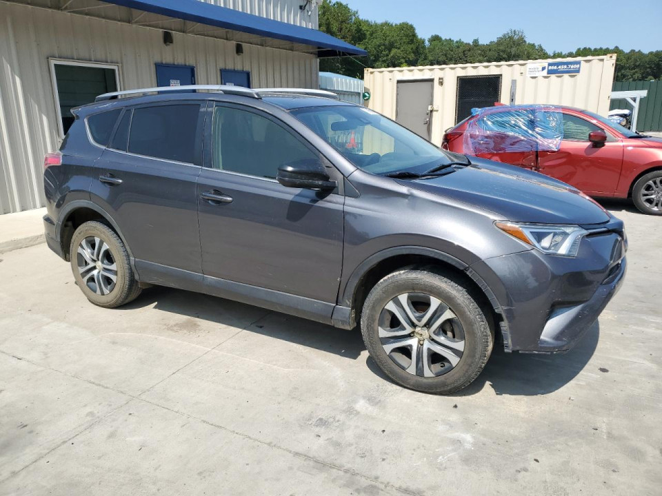 Toyota RAV4 2017 — Copart