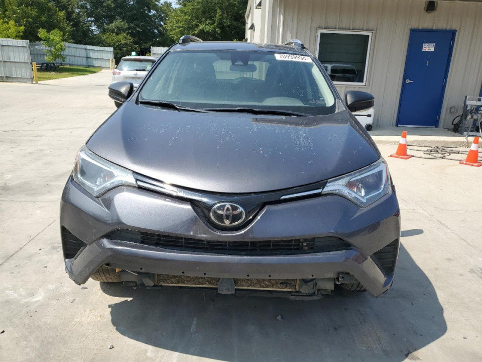 Toyota RAV4 2017 — Copart