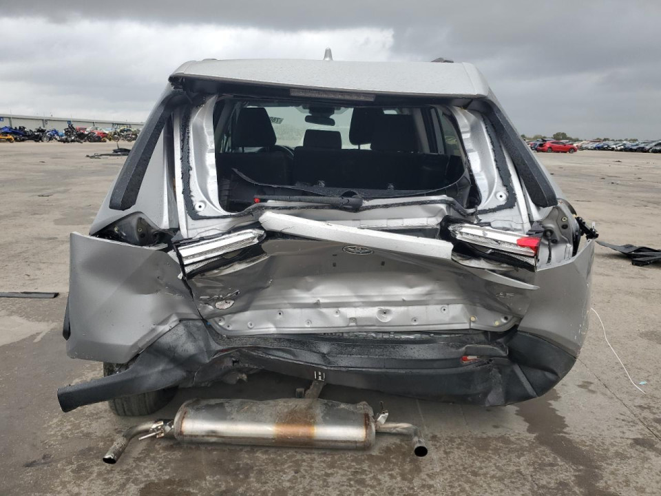 Toyota RAV4 2019 — Copart