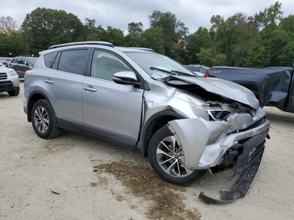 Toyota RAV4 2017 — Copart