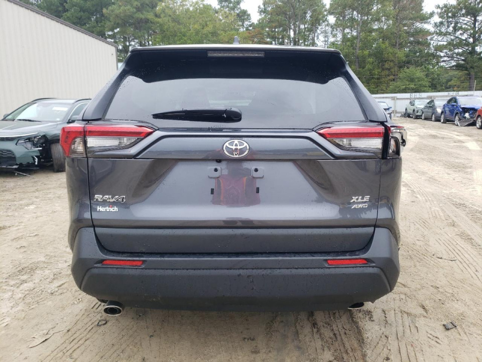 Toyota RAV4 2024 — Copart