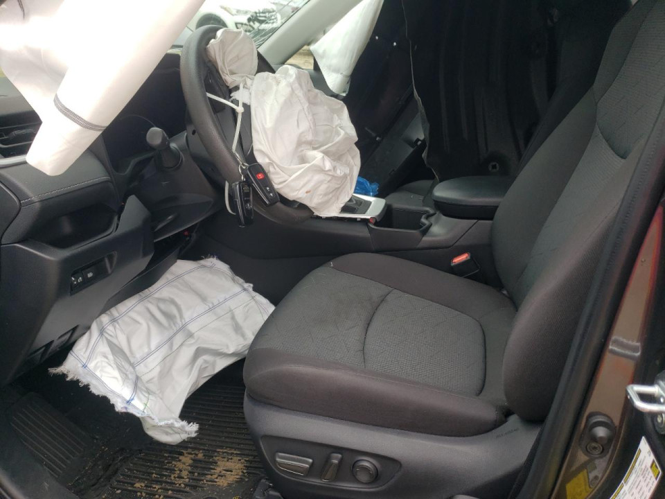 Toyota RAV4 2024 — Copart