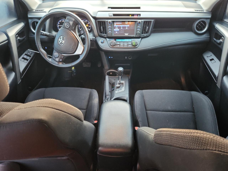 Toyota RAV4 2017 — Copart