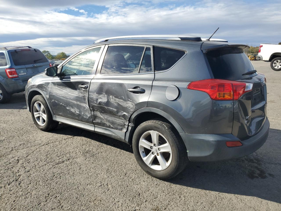 Toyota RAV4 2013 — Copart