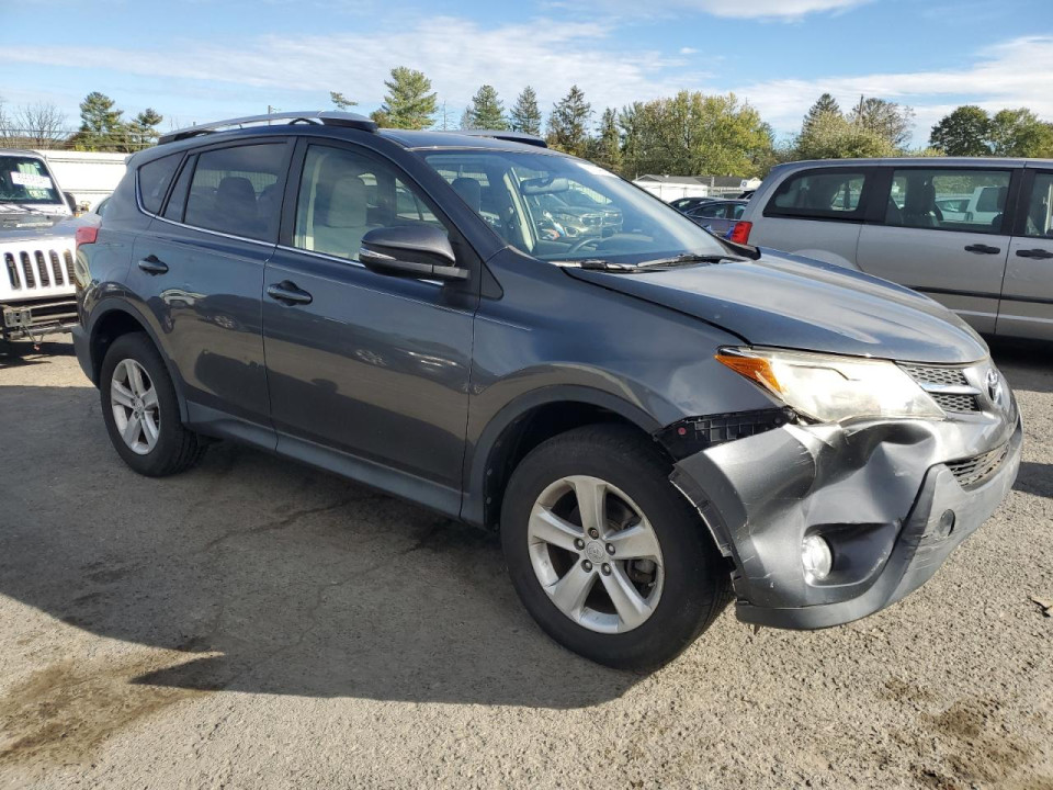 Toyota RAV4 2013 — Copart
