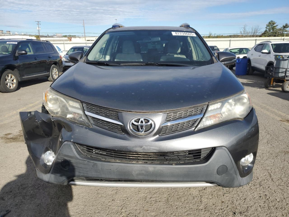 Toyota RAV4 2013 — Copart